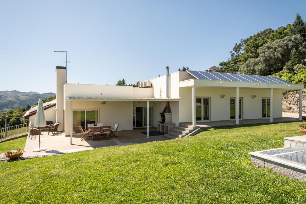 Matos Casas De Campo Кабесейрас де Басто Екстериор снимка