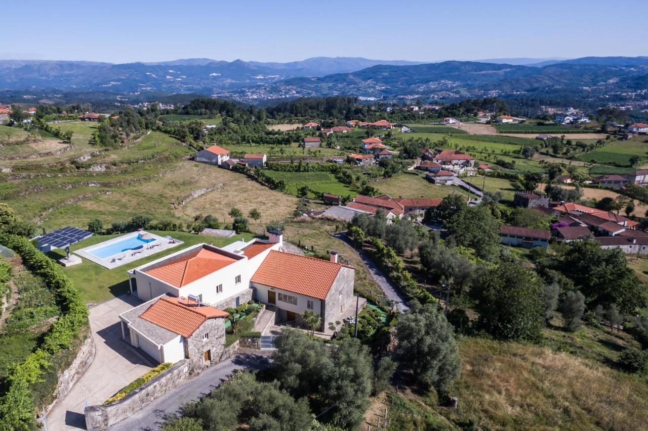 Matos Casas De Campo Кабесейрас де Басто Екстериор снимка