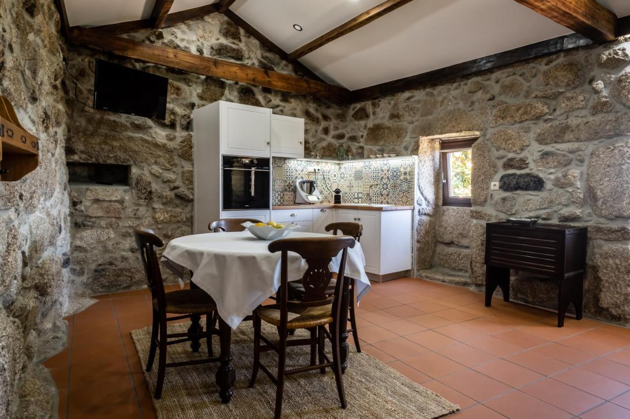 Matos Casas De Campo Кабесейрас де Басто Екстериор снимка